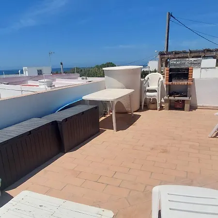 Casa Totalmente Nueva A 50 Metros De La Playa * El Palmar (Andalucia)